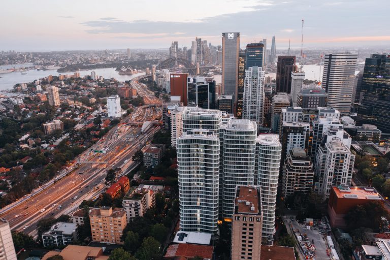 AURA by Aqualand is contributing to Sydney’s artful skyline. The development is Sydney’s latest example of architecture as sculpture, a category that includes some of the city’s most memorable buildings,